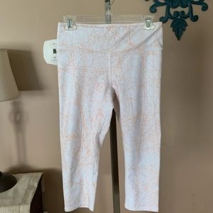 Alo yoga capri leggings
